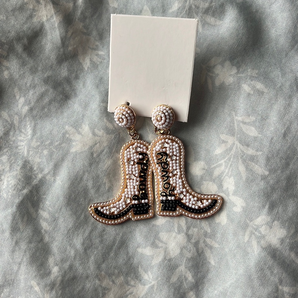 Howdy cowboy boot earrings